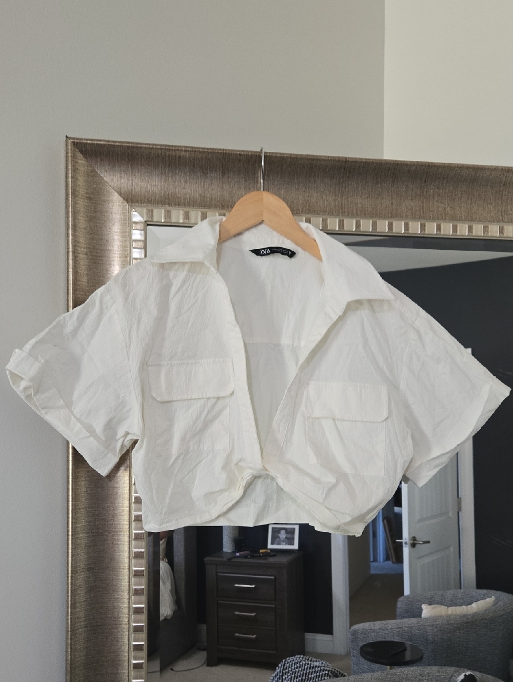 Zara White Cropped Button-Up Shirt with Patch Pockets